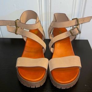 Mia leather sandals, size 8.